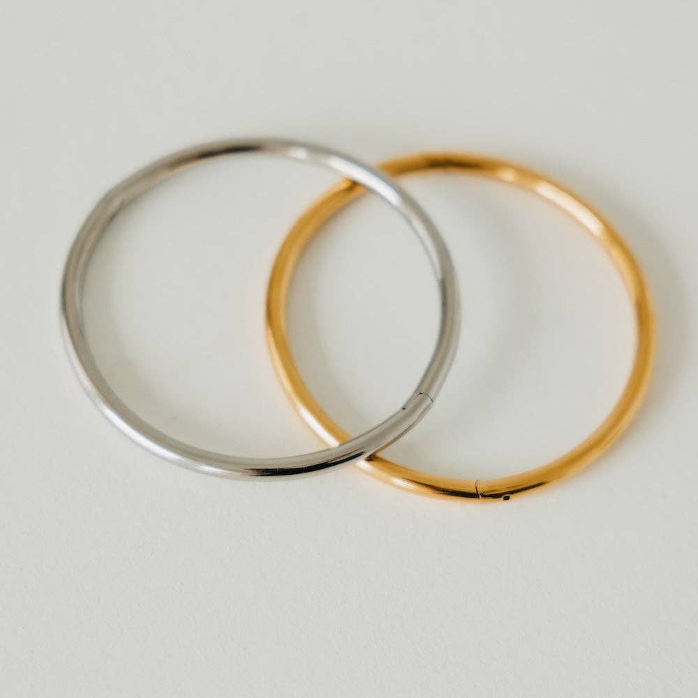 Timeless and Chic Bangle Bracelet - WATERPROOF