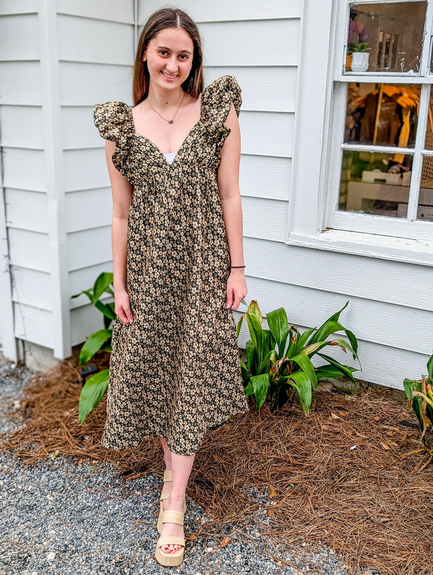 *FINAL SALE* Gold Daisy Jacquard Maxi Dress