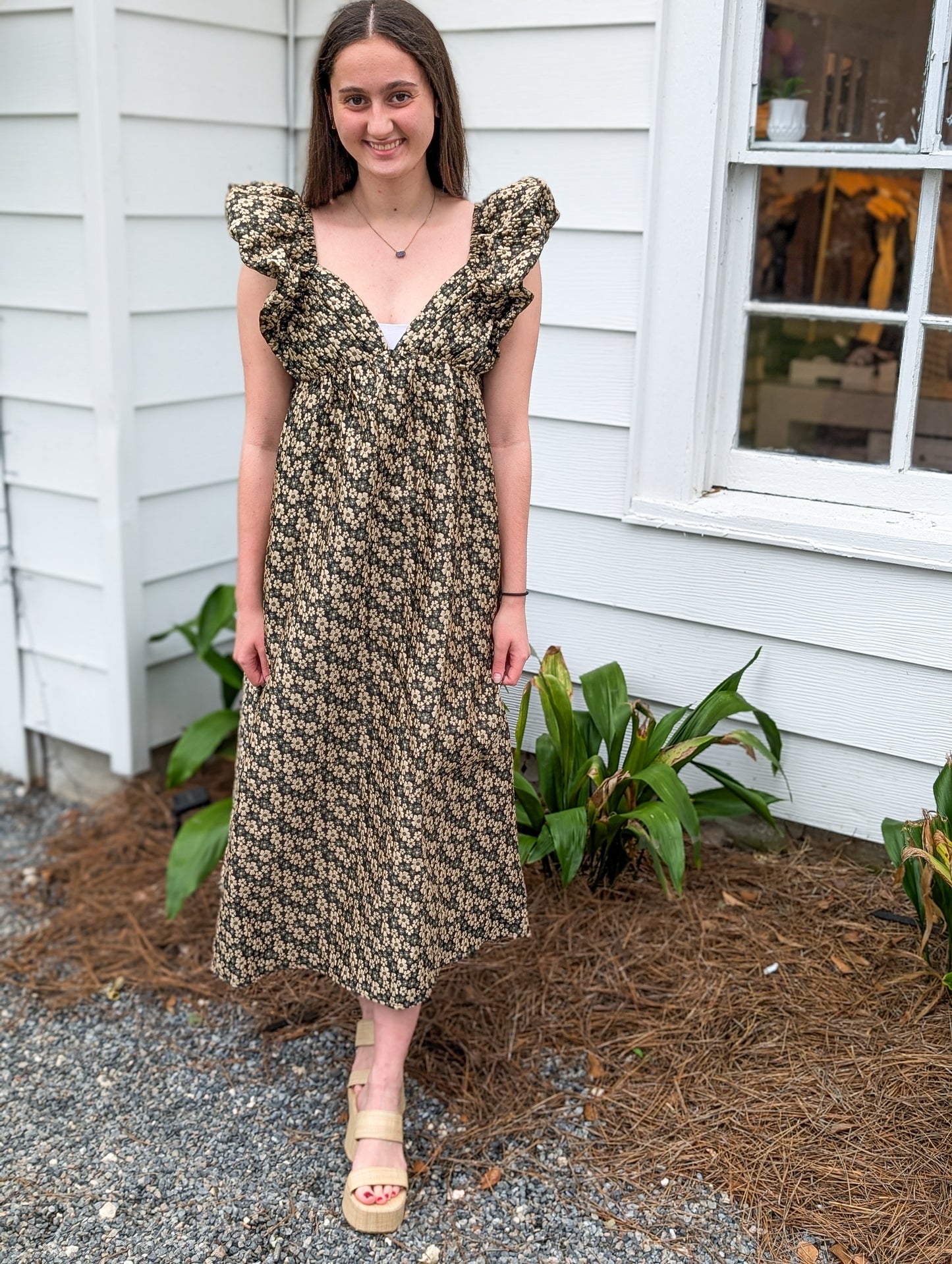 *FINAL SALE* Gold Daisy Jacquard Maxi Dress